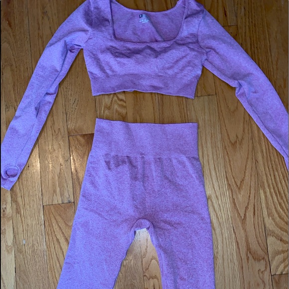 Gym 2 piece set - Picture 1 of 2